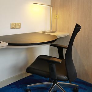 Holiday Inn Express Kuala Lumpur City Centre, an IHG Hotel